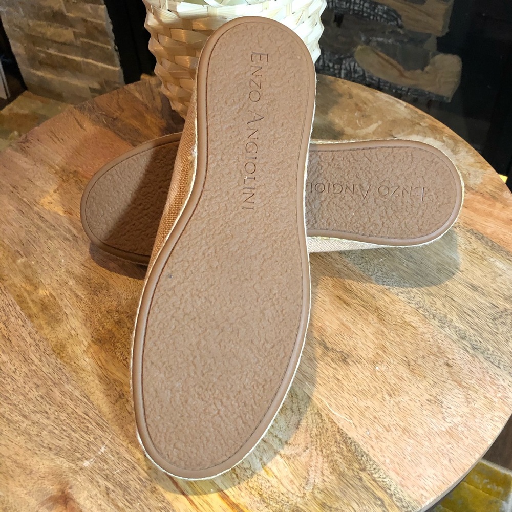 Enzo Angiolini Vayatama Jute & Silver Espadrilles - Picture 8 of 8